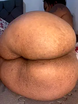 Charlotte bronxxx online show from 12-16-25, 10:14