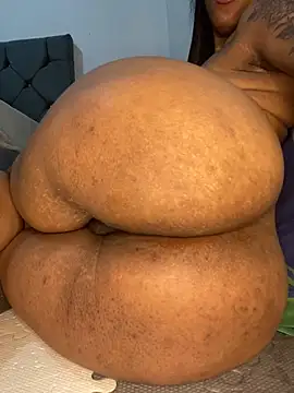 Charlotte bronxxx online show from 11-05-25, 10:24