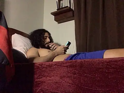 Nooneisthis online show from 12-23-25, 06:45