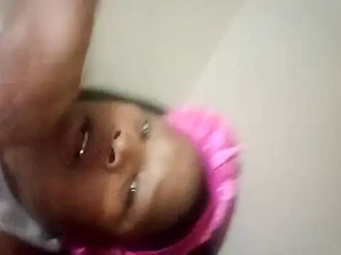 Yonie21 online show from 10-13-25, 08:32