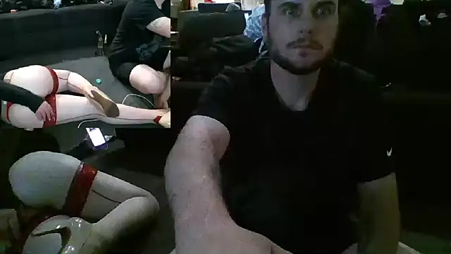 Snapshot of barbieinbondage7 chatting on 03-22-25, 11:32 barbieinbondage7 online show from 03-22-25, 11:32