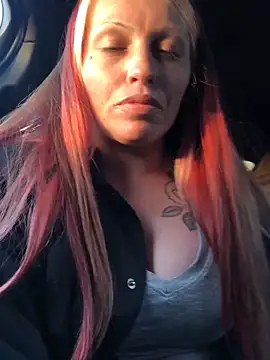 Snapshot of barbieinbondage7 chatting on 12-21-25, 12:13 barbieinbondage7 online show from 12-21-25, 12:13