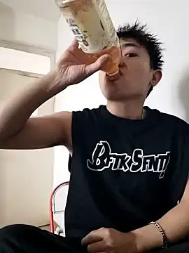 Snapshot of zxc78911 chatting on 02-03-26, 06:00 zxc78911 online show from 02-03-26, 06:00