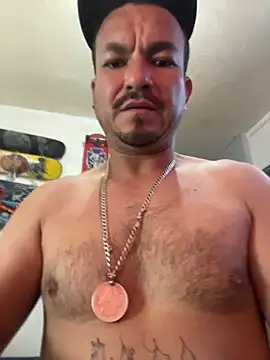 Snapshot of paullliliu chatting on 02-27-26, 11:04 paullliliu online show from 02-27-26, 11:04