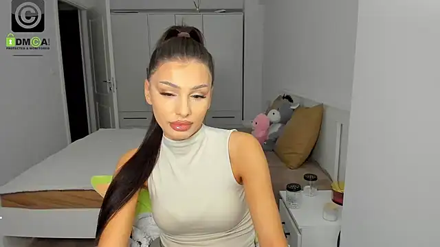 HelenShawn online show from 10-28-25, 09:47