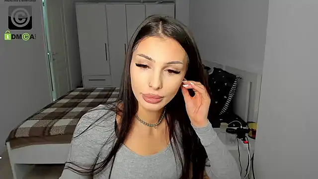 HelenShawn online show from 11-14-25, 09:18