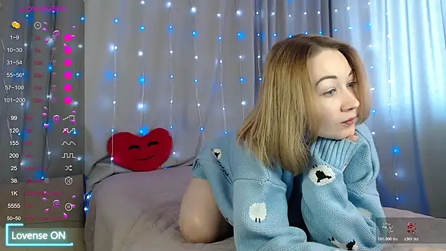 DaddysSluttyGirl2001 online show from 04-16-26, 06:14