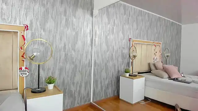 JennCarter  online show from 02-11-25, 01:10