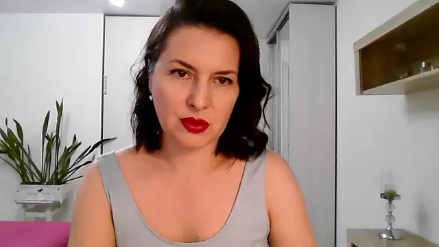 Victoria Glam online show from 03-09-26, 03:48