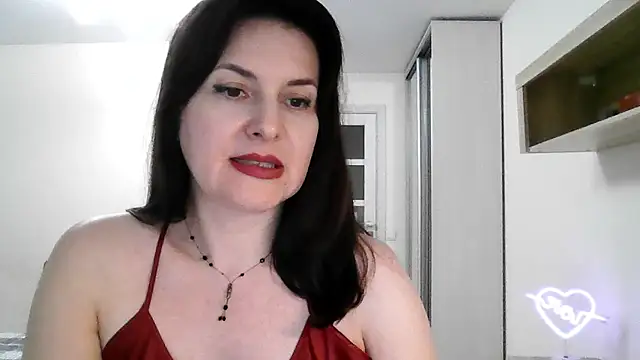 Snapshot of Victoria_Glam chatting on 03-19-25, 08:00 Victoria Glam online show from 03-19-25, 08:00