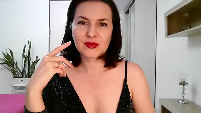 Victoria Glam online show from 03-16-26, 05:26