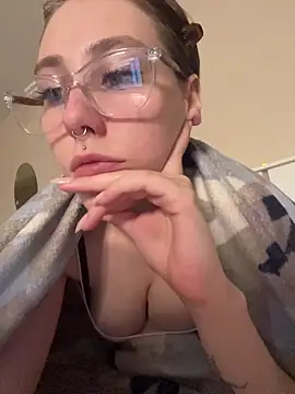 Molli Luv online show from 11-06-25, 01:04