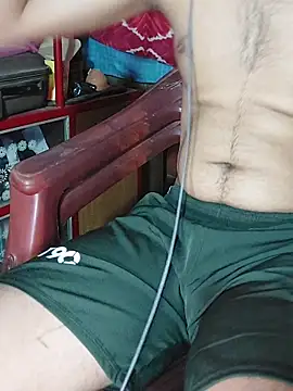 Snapshot of Extrembox5 chatting on 03-19-26, 07:30 Extrembox5 online show from 03-19-26, 07:30