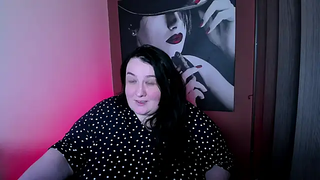 Snapshot of QueenOfHaze chatting on 03-24-26, 01:00 QueenOfHaze online show from 03-24-26, 01:00