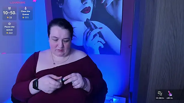 QueenOfHaze online show from 01-12-26, 12:12