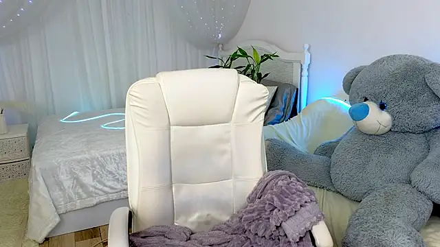 Donna Sun online show from 03-09-25, 08:51