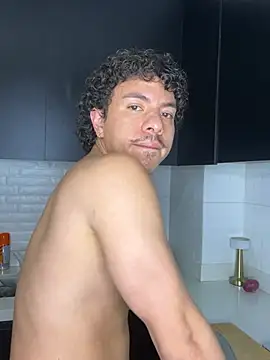 Snapshot of ttylloserxxx chatting on 01-30-25, 03:40 ttylloserxxx online show from 01-30-25, 03:40