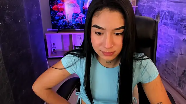 Snapshot of IsabellaRodrigo chatting on 01-28-25, 12:43 IsabellaRodrigo online show from 01-28-25, 12:43