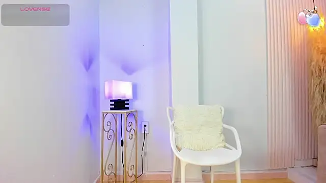 alana rossetti online show from 06-17-26, 12:04