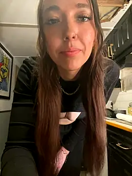 Snapshot of Hornyamy026 chatting on 11-17-25, 08:13 Hornyamy026 online show from 11-17-25, 08:13