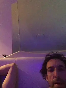 Pilote19 online show from 11-17-25, 05:33