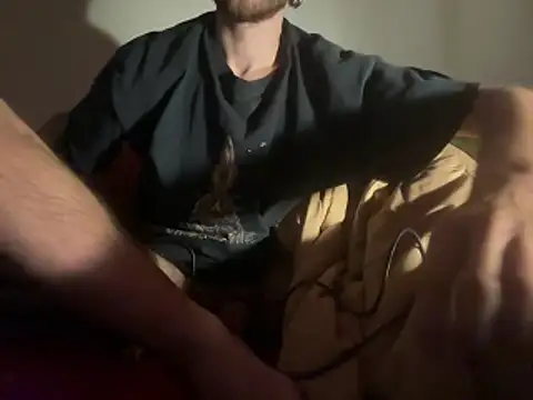 Snapshot of Damn_bro23 chatting on 12-19-25, 05:43 Damn bro23 online show from 12-19-25, 05:43