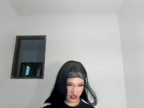 Snapshot of kaiataylor chatting on 02-14-26, 04:56 kaiataylor online show from 02-14-26, 04:56