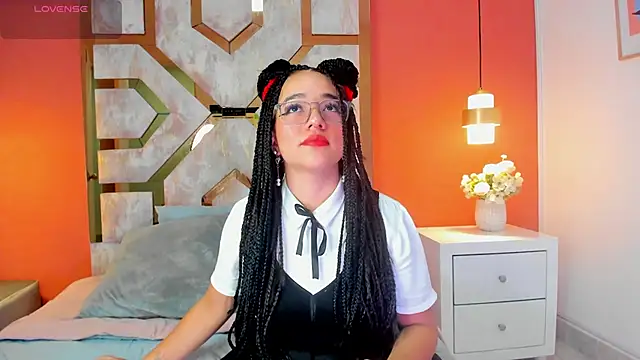 Snapshot of Billie_Jhonson_ chatting on 09-18-25, 03:31 Billie Jhonson online show from 09-18-25, 03:31