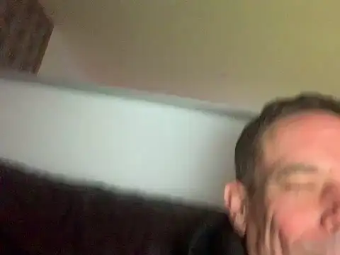 Snapshot of Kenhornu chatting on 04-02-26, 11:22 Kenhornu online show from 04-02-26, 11:22