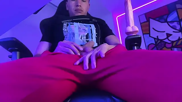 Snapshot of AnthonySmith7 chatting on 01-23-25, 03:48 AnthonySmith7 online show from 01-23-25, 03:48