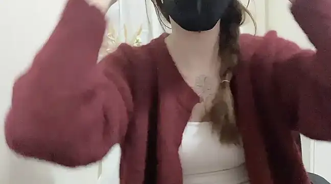 Snapshot of Chu1314 chatting on 02-03-25, 03:59 Chu1314 online show from 02-03-25, 03:59