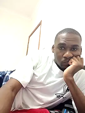 Snapshot of babyboy_tee chatting on 09-28-25, 10:39 babyboy tee online show from 09-28-25, 10:39