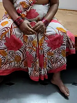 laxmitelugu78 online show from 02-04-25, 10:54