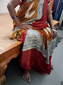 laxmitelugu78 online show from 02-01-25, 03:28