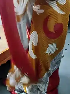 laxmitelugu78 online show from 02-01-25, 06:29