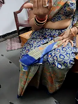 laxmitelugu78 online show from 03-05-25, 11:27