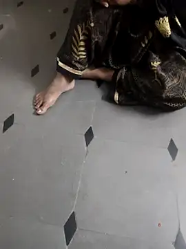 laxmitelugu78 online show from 01-24-25, 08:32