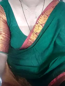 laxmitelugu78 online show from 10-30-25, 03:42