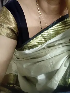 laxmitelugu78 online show from 10-31-25, 03:52