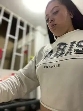 Im-Allysoon online show from 02-01-25, 12:18