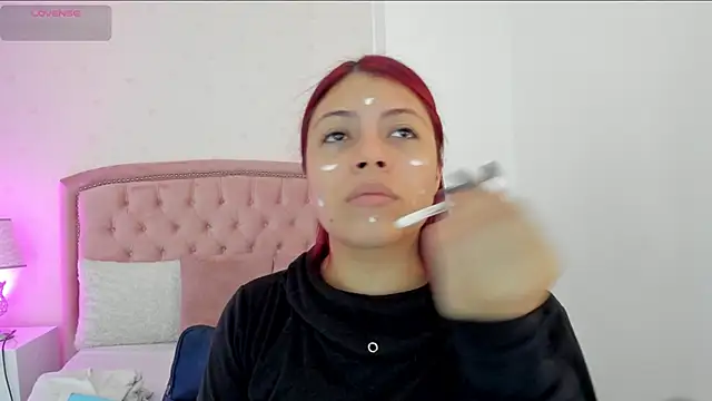 Kendall  Fox online show from 01-17-26, 05:33