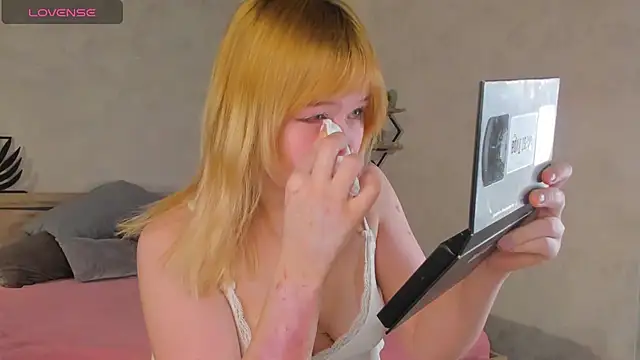 Amy Kimberlly online show from 11-30-25, 12:00