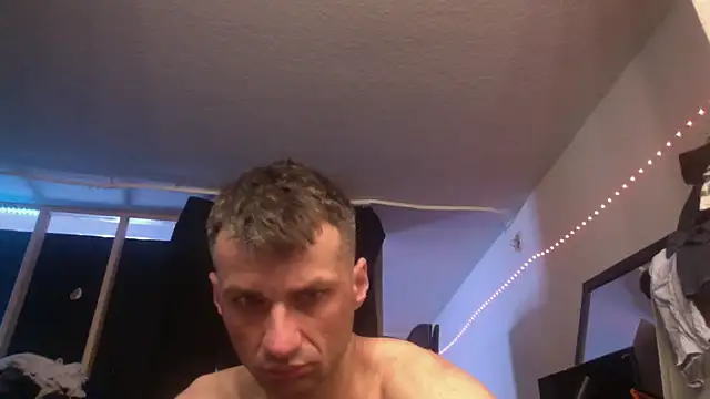 sexyhotstud12 online show from 02-19-25, 11:57