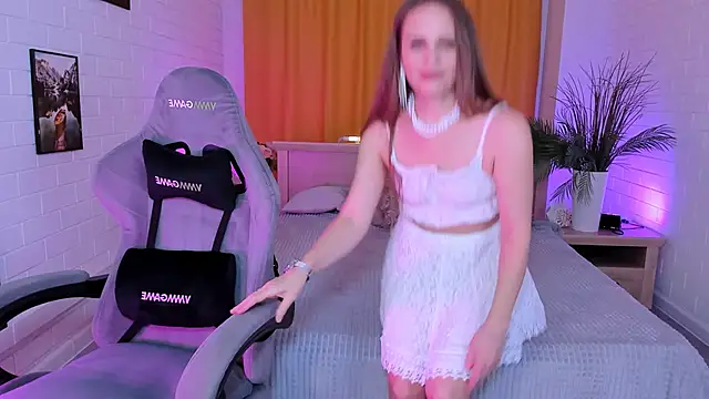 EmiliaBedy online show from 12-02-25, 09:11