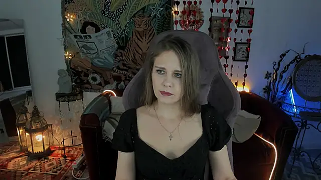 Snapshot of EmiliaBedy chatting on 02-27-25, 12:12 EmiliaBedy online show from 02-27-25, 12:12