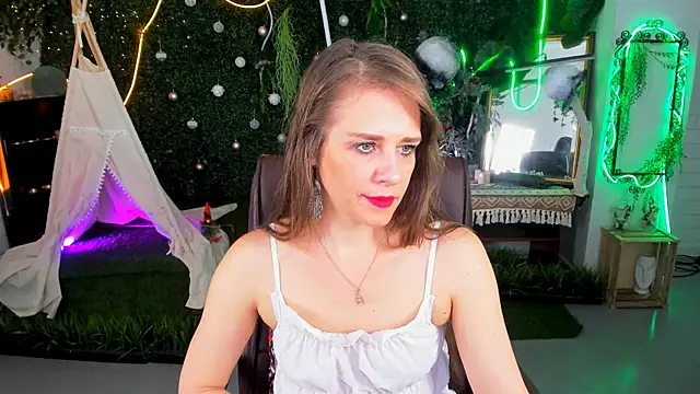 EmiliaBedy online show from 03-31-26, 09:11