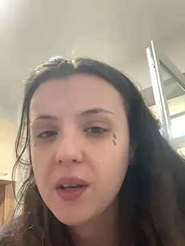 bunnythetailor online show from 05-10-26, 05:55