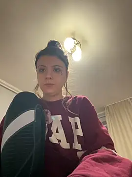 bunnythetailor online show from 11-14-25, 03:15