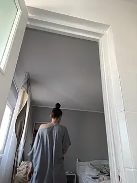 bunnythetailor online show from 02-20-25, 12:25