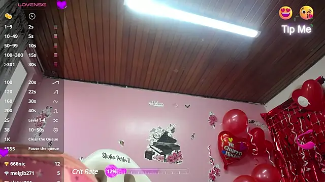 Snapshot of Sofii_cutee chatting on 02-14-25, 12:36 Sofii cutee online show from 02-14-25, 12:36